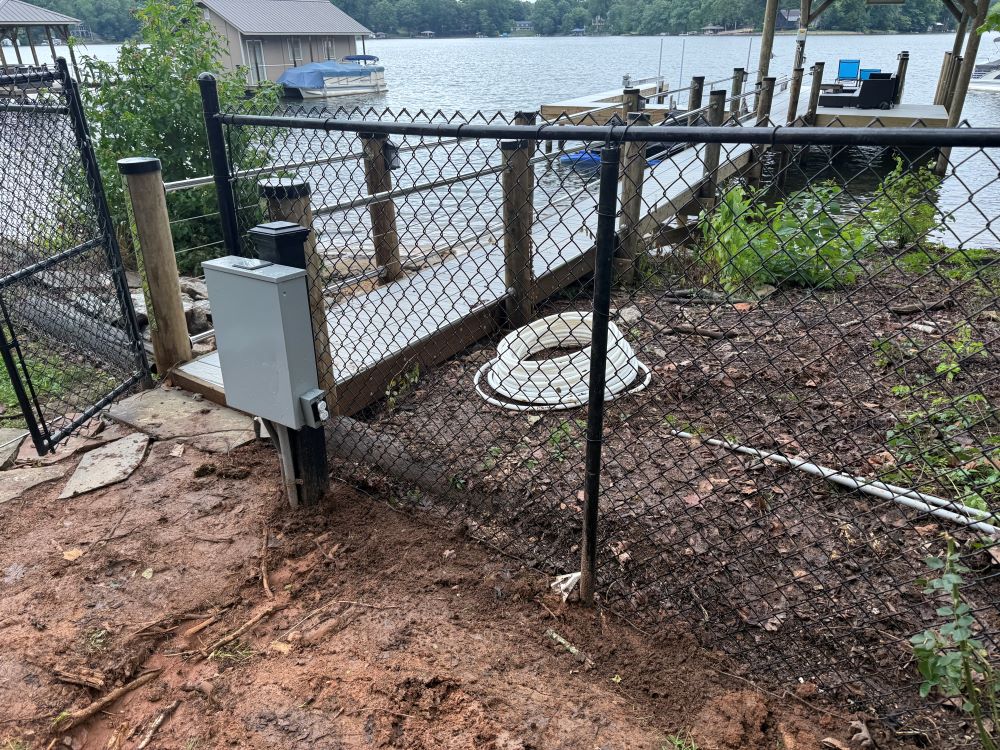 chain link fence repair in lake norman area
